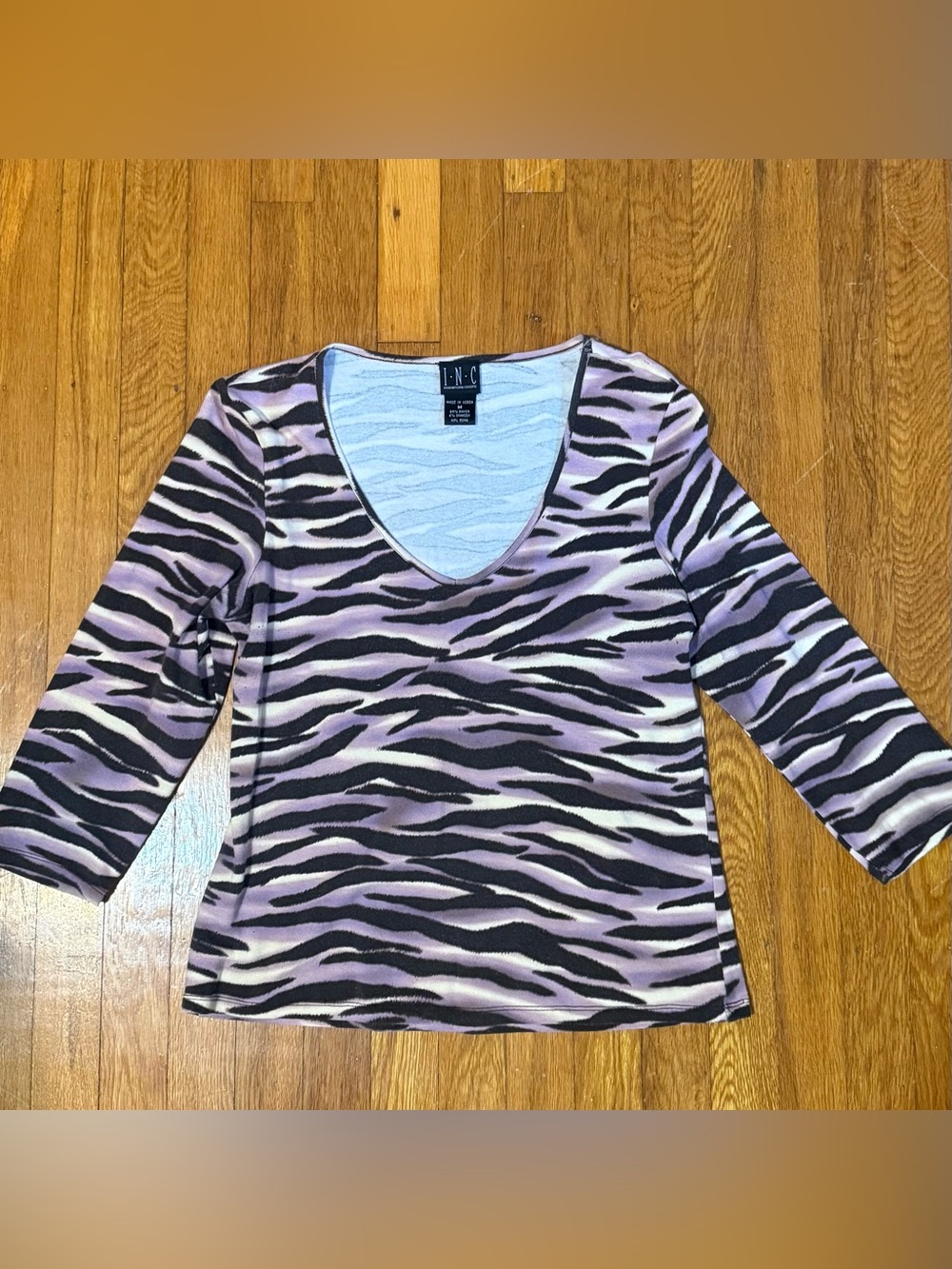 INC International Concepts Lavender/Brown Zebra Print V‑Neck 3/4 Sleeve Size M
